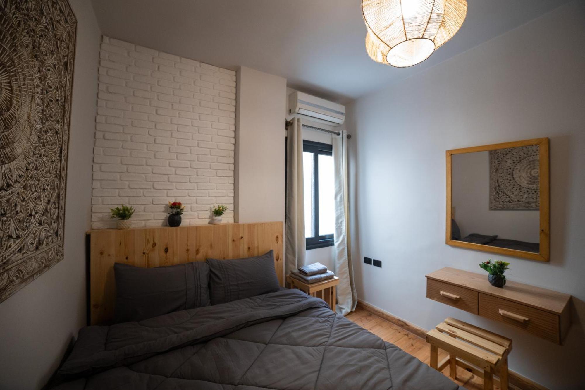 Chic Artist Loft In Downtown W Vintage Charm *